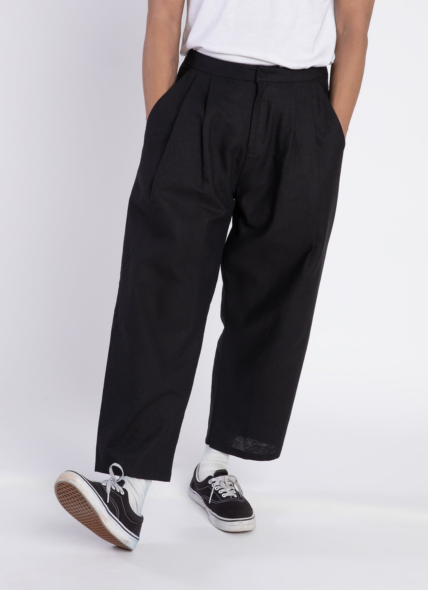 mens tapered cropped pants