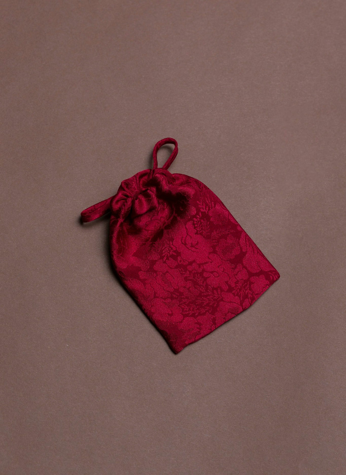 Kaarem Lucky Li Xi Silk Envelope Pouch Red Floral