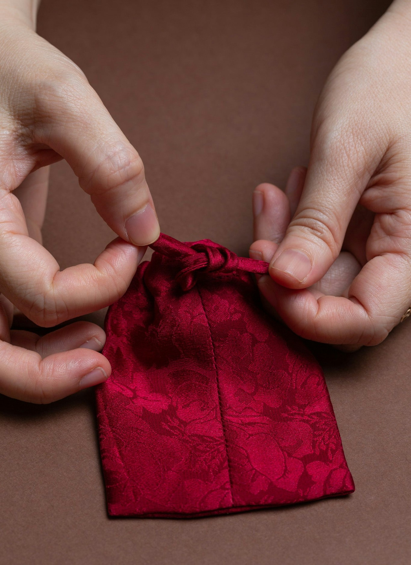 Kaarem Lucky Li Xi Silk Envelope Pouch Red Floral